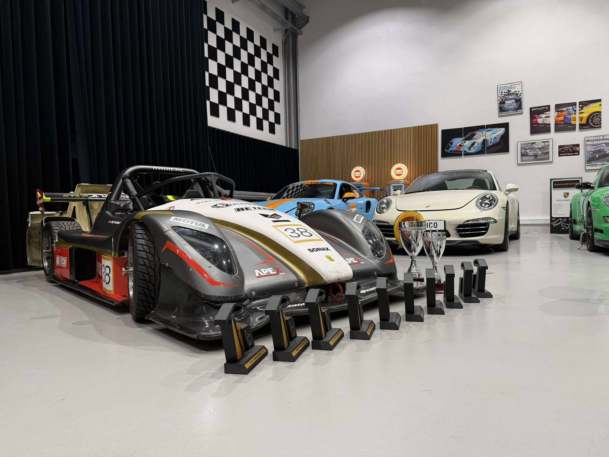 Schou Business Club racerbil Schou Business Club racerbil